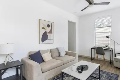Image de Landing at Skyline Prairie - 2 Bedrooms in Fort. . .
