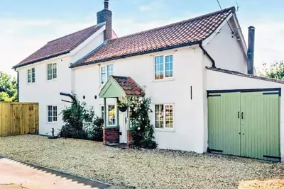 3 bedroom accommodation in Happisburgh