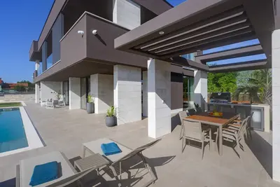 Image de Luxury Villa Astra with Pool