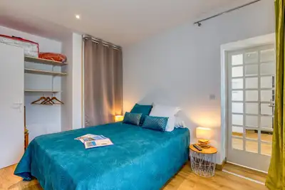 Image de Appartement 'Les Tables Aux Vaches-Chambre Agout' avec terrasse privée, jardin privé et Wi-Fi