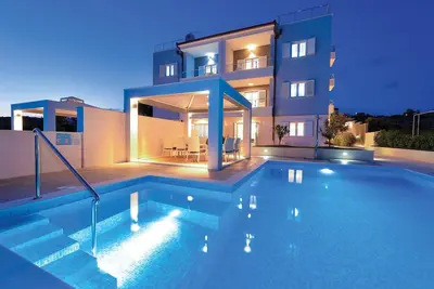 Image de Bel appartement à Rogoznica avec sauna