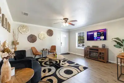 Image de Modern 2Bed 2Bath by Att, 6Flags, Global Life Park
