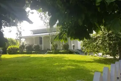 Image de Historic Cambridge Villa - 5 mins walk to town! Your home away from home.