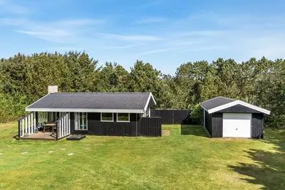 Image de \"Star\" - 600m from the sea by Interhome