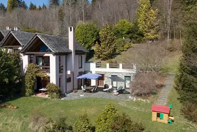 Image de Belle maison de vacances privée pour 6 personnes avec Wifi, terrasse et parking
