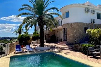 Image de Villa Verano, Luxury villa in the mountains with sea view, pool and air conditioning