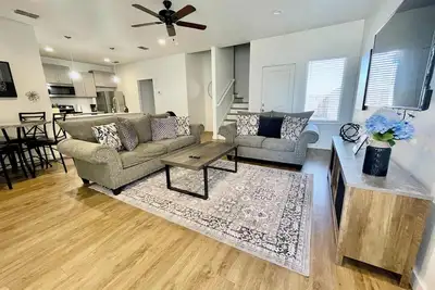 Image de Serene Retreat - 3br 3ba - Minutes to Tech