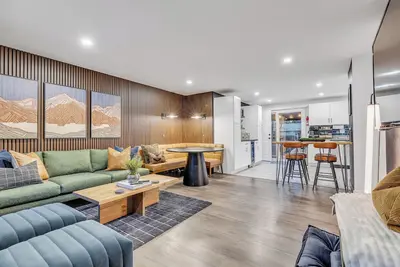 Group Getaway • HotTub • Arcade • Fire Pit • Near Denver/Boulder