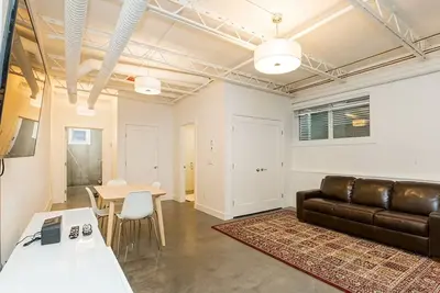 Image de The City Haven | Sleeps 4 |