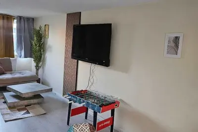 Image de Beautiful, stylish and modern cosy, and central 2 bed house (can sleep up to 6)