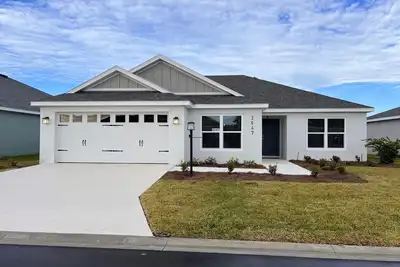 Image de New home in Richmond, The Villages. Just 3 min. golf cart ride to Brownwood.
