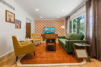 Image de 4bd - Central Location - Backyard & Games