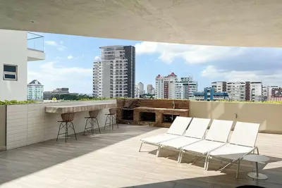 Image de Amazing Harmony Apt 12flr in LaJulia @Pool*Gym*Spa