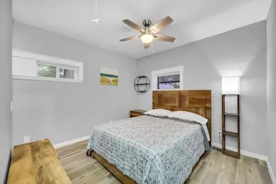 Spacious Pool Retreat ~ Beach ~ Pool