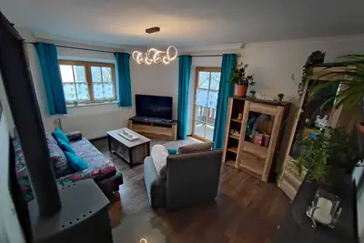 Image de Feel-good vacation apartment with Swedish stove and cozy eat-in kitchen