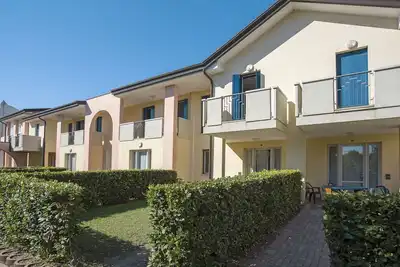 Image de Bel appartement dans une maison de vacances avec climatisation, piscine, Wifi, Tv, terrasse, parking