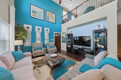 Image de Elegant Lakeline Residence #42159