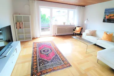 Image de Lovely, bright and modernly furnished vacation home with plenty of space and