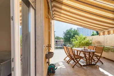 Image de Apartment with large terrace | Station at 500m