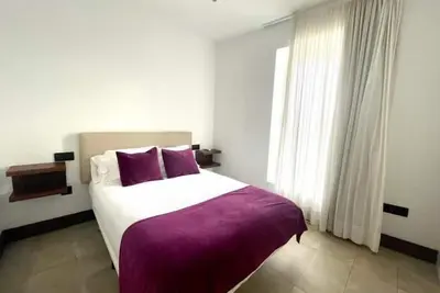 Image de Eva Recommends Triana 5