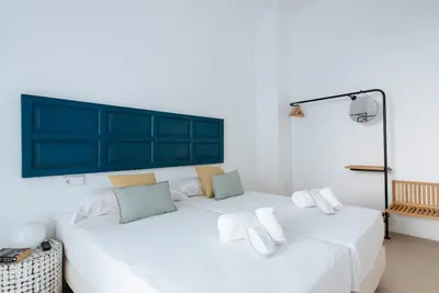 Image de Eva Recommends Castellar 1. 2 con piscina