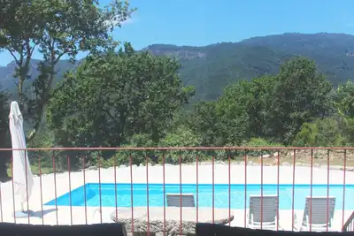 Image de Cabin House. A retreat with a swimming pool and privacy in Gerês.