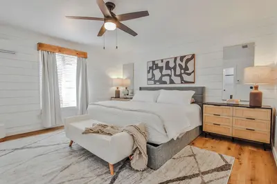Image de Charming 3-bedroom house in Lubbock with incredible outdoor living Ac and WiFi