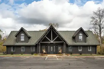 Image de The Blackburn Grand Cabin