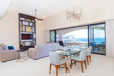 Image de Peak Whale Season! -3br Penthouse - Ocean tower. Dates: January 03 - 10 -2026