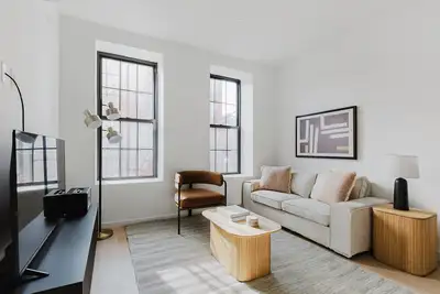 Image de Blueground | Greenpoint, Ac & w/d, nr parks