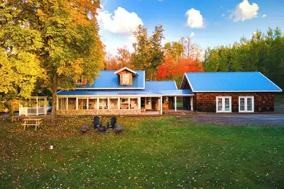 Image de Three Bedroom, Two Bathroom Private Lakefront Cabin with Amazing Views of Beautiful Twin Lakes