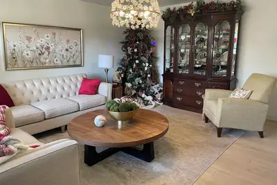 Image de Charming 3-bedroom house with Ac and WiFi in downtown St. George.
