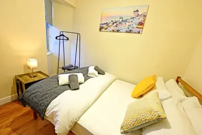 Image de Exclusive Ensuite Escape near the Mall
