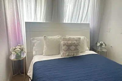 Image de Gorgeous 4 Bedroom Oceanfront Private Beach House in Charming Florida Hollywood