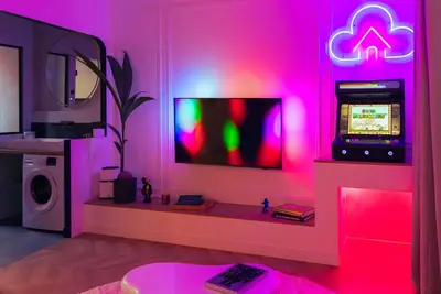 Image de The Cloud - Troyes Hypercentre - Suite Luxe Spa & Gaming