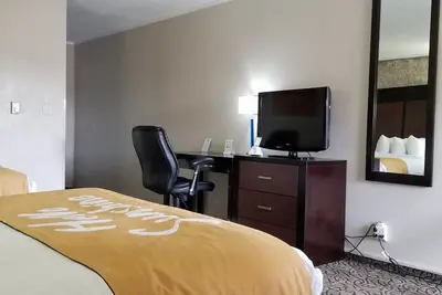 Image de 2 Affordable Rooms Near Trinidad History Museum | Quaint Location