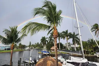 Image de Waterfront Luxury Home with Private Dock for 50-foot boat