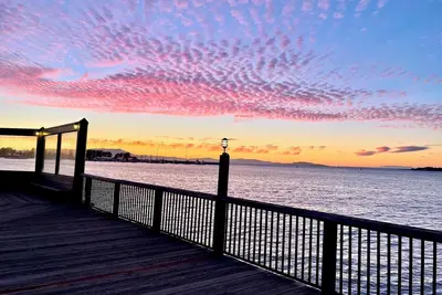 Image de Charming 2-bedroom condo with fitness room, pool, WiFi in wonderful Emeryville