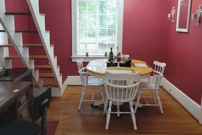 Image de Opuluxe Market Street Oasis