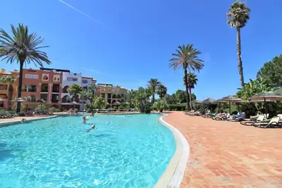 Image de Jardim da Meia Praia Penthouse Baleeia 305 (Gf)\n