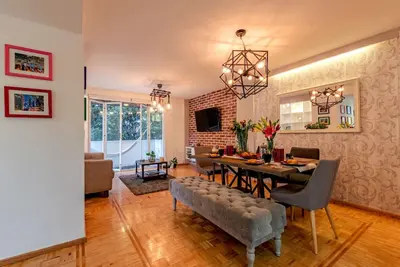 Image de Spacious Roma Norte Apartment with Balcony Hammock