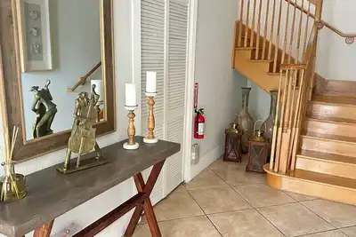 Image de Exceptional 2br Oceanfront Private Beach House in Charming Florida Hollywood