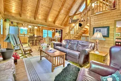 Image de Cabin between 2 creeks on 20+ private acres & pond