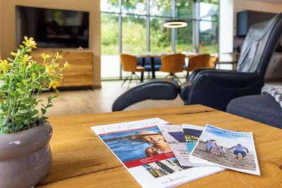 Image de Maison de vacances 'Strandnest Dangast' avec terrasse privée, jardin privé et Wi-Fi