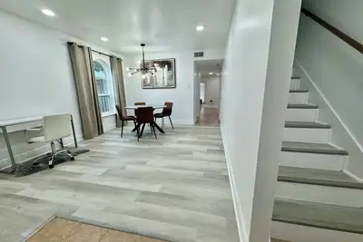 Image de Spacious 3-bedroom corporate apartment in welcoming Metairie with Ac, WiFi