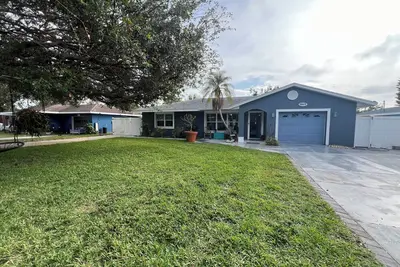 Image de Charming Cabana 3-bedroom Pool house in Nw Bradenton