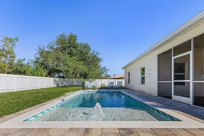 Image de Tranquility and Rejuvenation, Heated Pool - Villa Sunny Side Up - Roelens