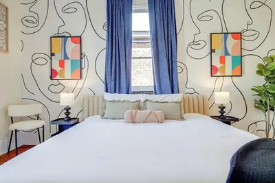 Image de Red brick/Historic beauty /Downtown/Forsyth Park