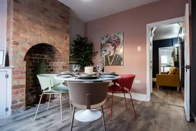 Image de Lowell Street - Cosy 2 Bedroom Home in Worcester!