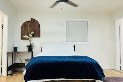 Image de Contemporary Studio Near Mojave Aerospace Airport